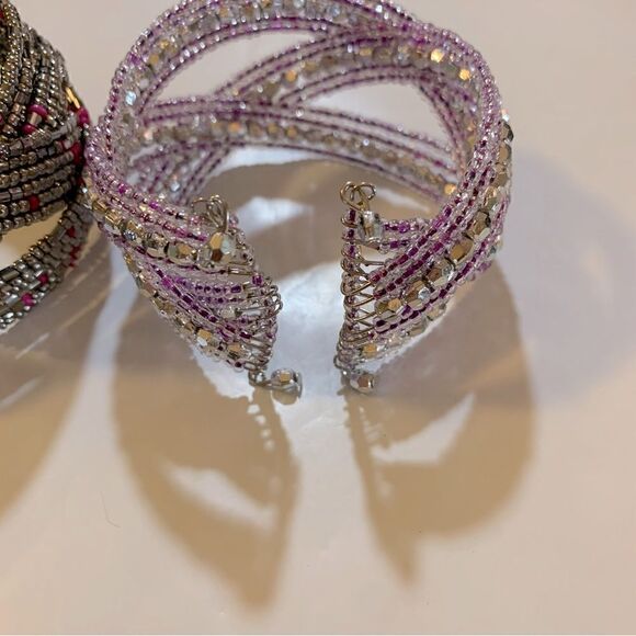 Vintage Seed Bead Cuff Bracelets Both Included - Picture 5 of 6